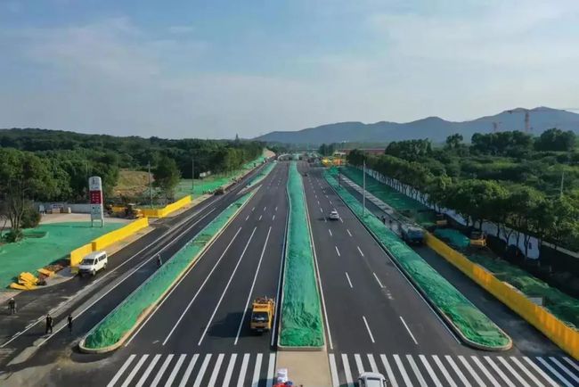 上海勋飞usregal道路安全检测设备为苏锡常高速公路常锡段提供全面支持(图2)